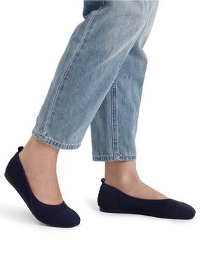 Dreampairs Square Toe Knit Flats• Size 8• navy blue— no insoles